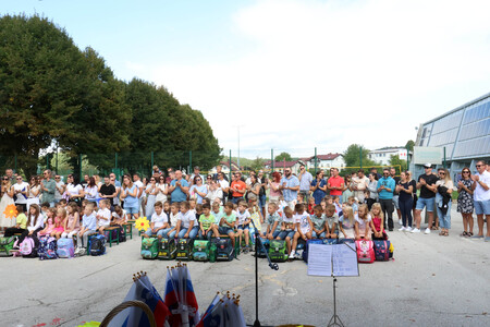 SPREJEM PRVOŠOLČKOV CERKNICA 13 FOTO LJUBO VUKELIČ